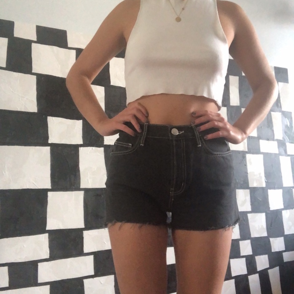 CONTRAST STITCH CURRENT ELLIOT SHORTS
